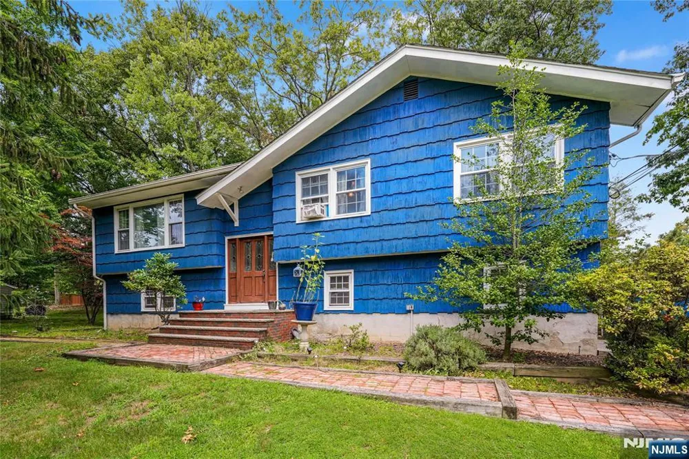 1 Gary Court Park Ridge, NJ 07656