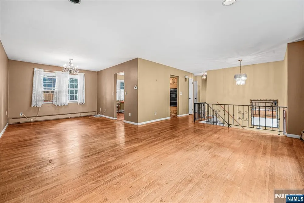 1 Gary Court Park Ridge, NJ 07656