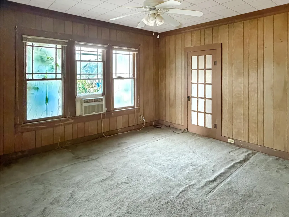 1012 W 12th Street Cisco, TX 76437