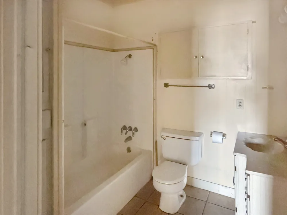 1012 W 12th Street Cisco, TX 76437