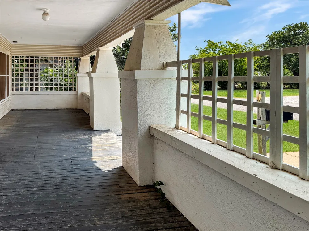 1012 W 12th Street Cisco, TX 76437