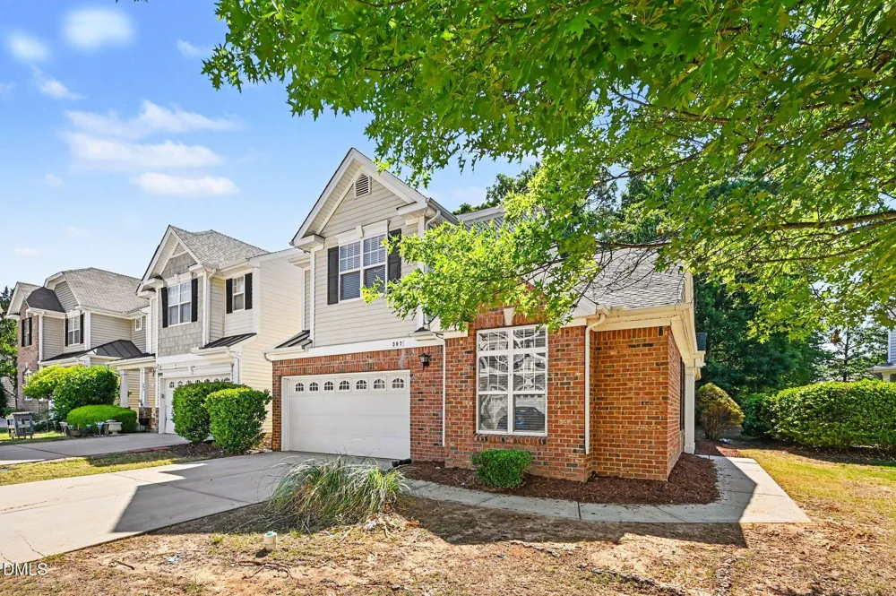 307 Founders Walk Drive Morrisville, NC 27560