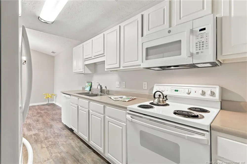 513 Meadowland Court #8 Hope Mills, NC 28348