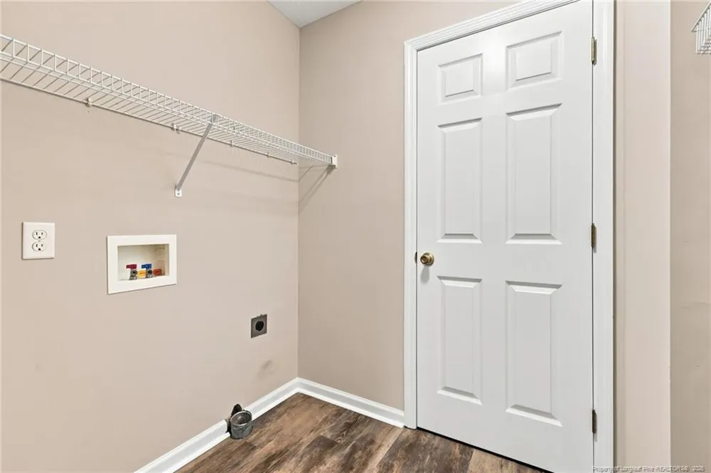 513 Meadowland Court #8 Hope Mills, NC 28348
