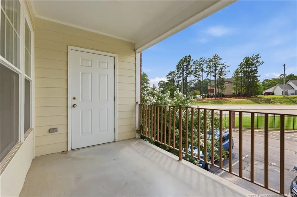 513 Meadowland Court #8 Hope Mills, NC 28348