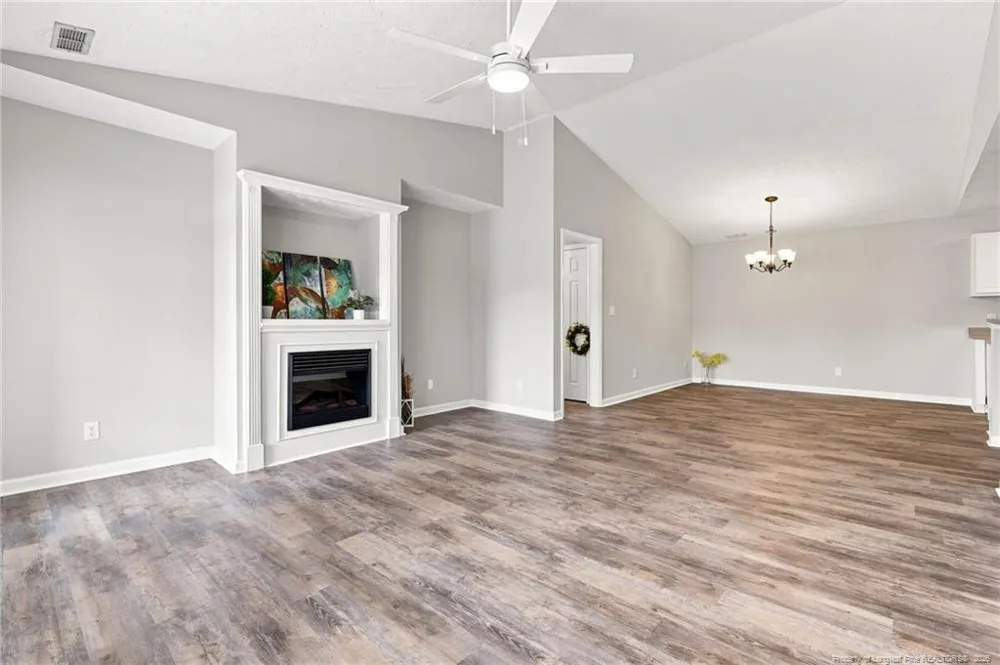 513 Meadowland Court #8 Hope Mills, NC 28348