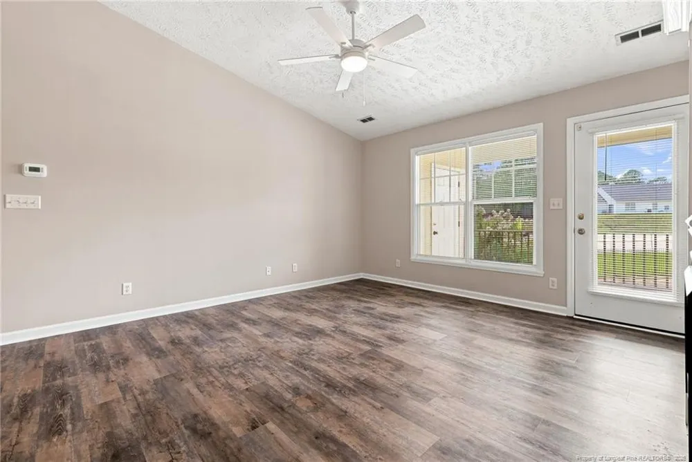 513 Meadowland Court #8 Hope Mills, NC 28348