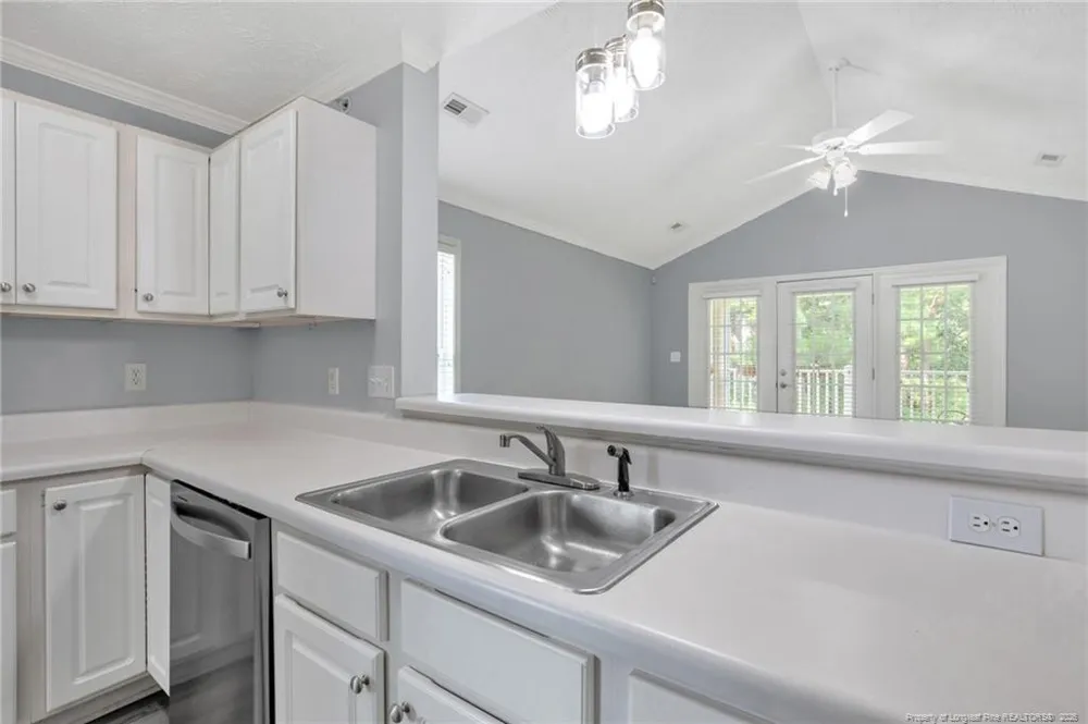3342 Harbour Pointe Place #9 Fayetteville, NC 28314
