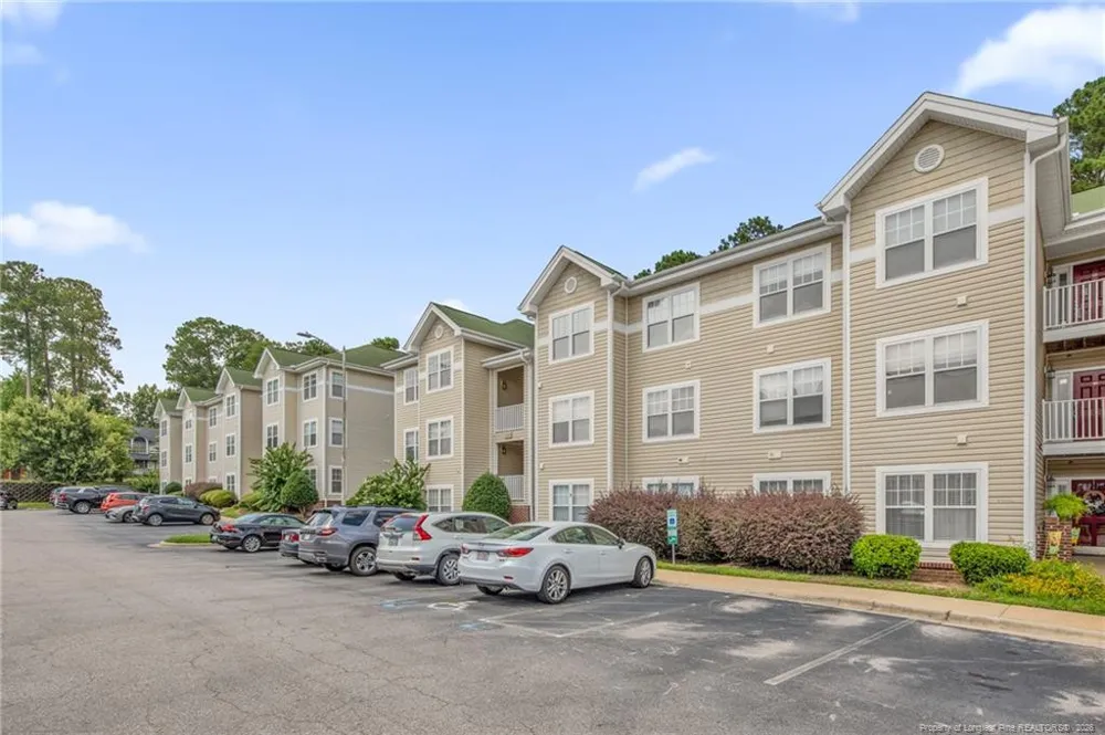 3342 Harbour Pointe Place #9 Fayetteville, NC 28314