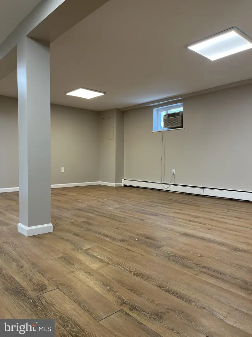 505 S HIGHLAND STREET Arlington, VA 22204