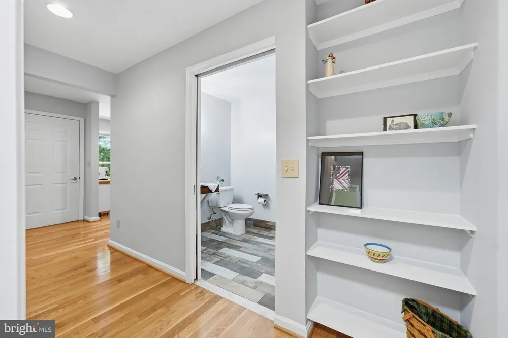 8109 COUNSELOR ROAD Manassas, VA 20112