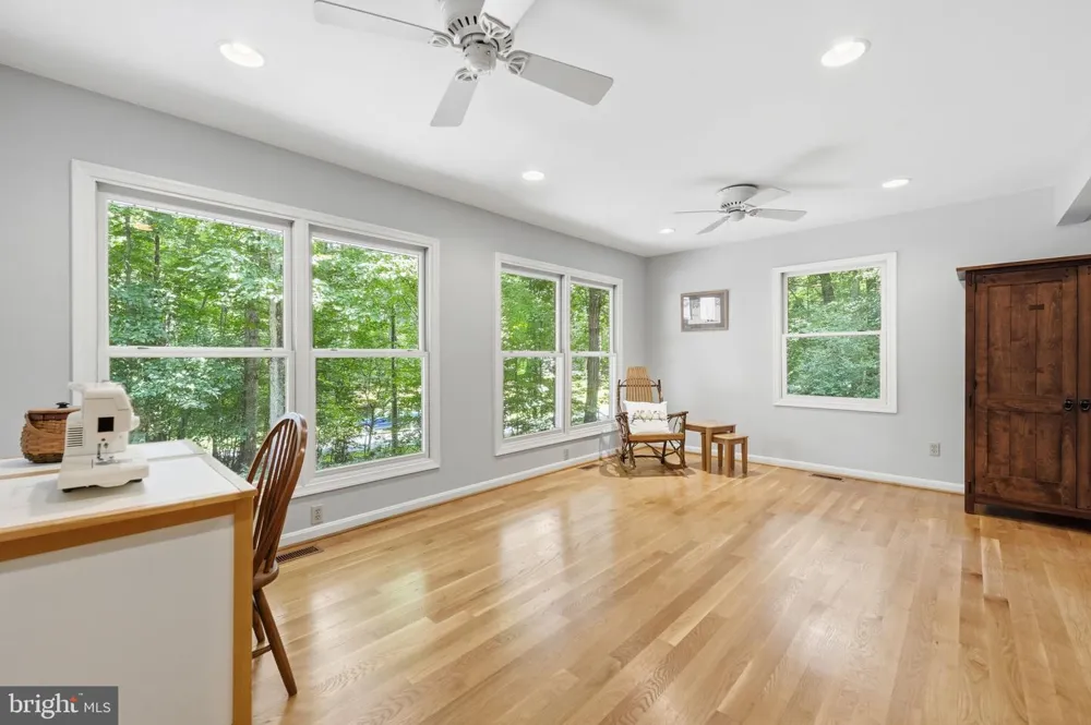 8109 COUNSELOR ROAD Manassas, VA 20112