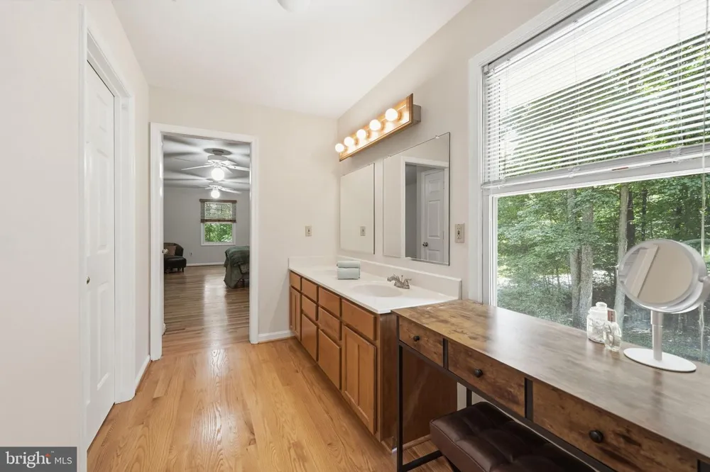 8109 COUNSELOR ROAD Manassas, VA 20112