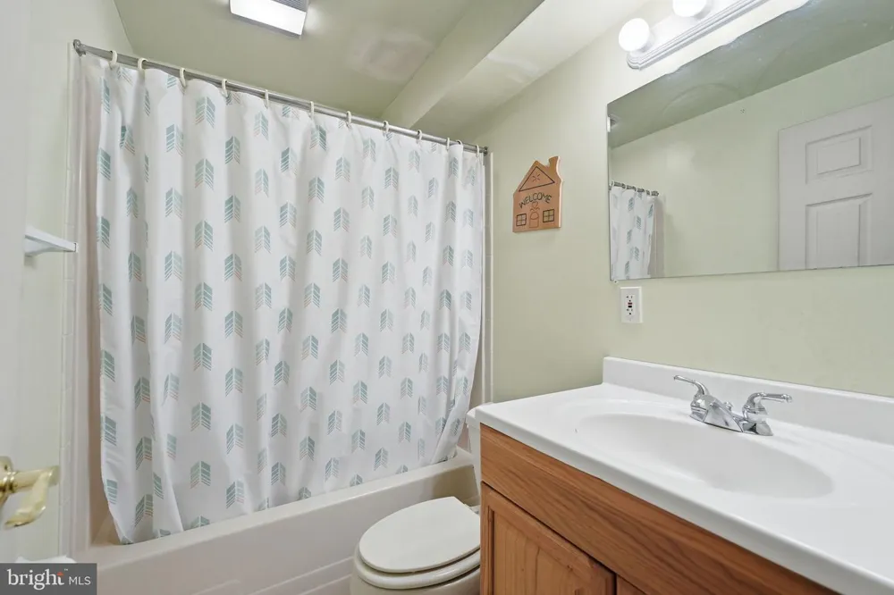 8109 COUNSELOR ROAD Manassas, VA 20112