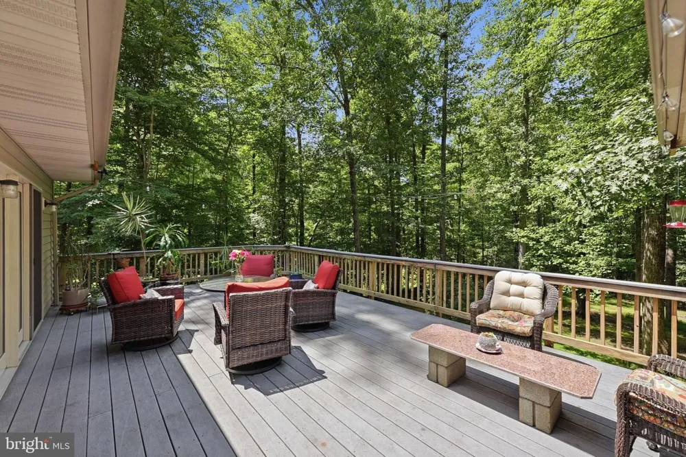 8109 COUNSELOR ROAD Manassas, VA 20112