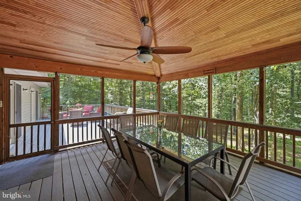8109 COUNSELOR ROAD Manassas, VA 20112