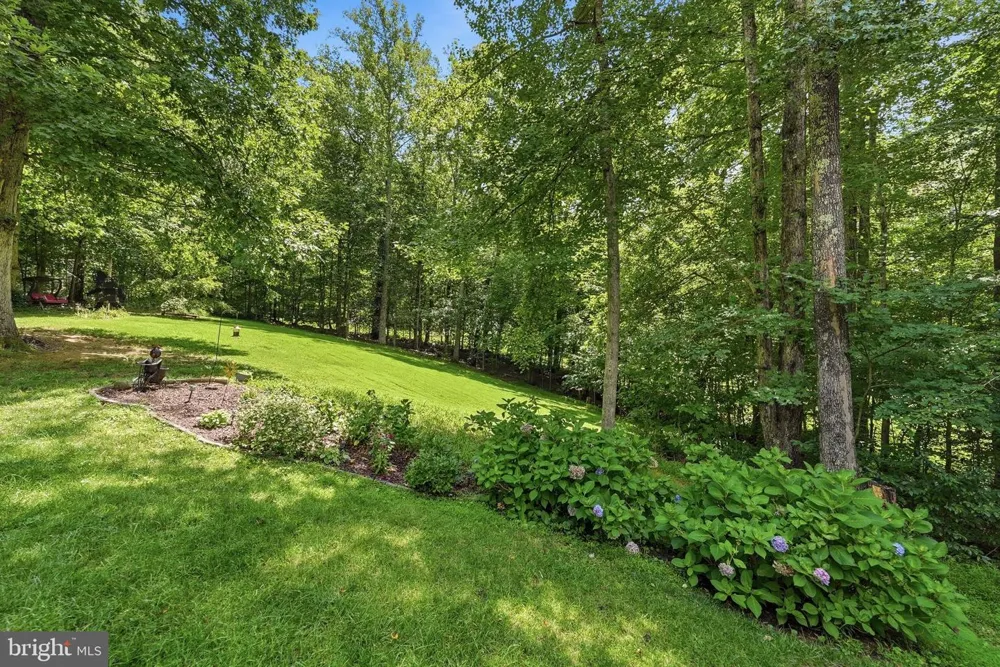 8109 COUNSELOR ROAD Manassas, VA 20112