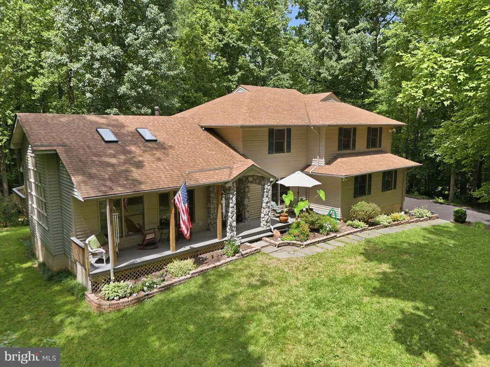 8109 COUNSELOR ROAD Manassas, VA 20112