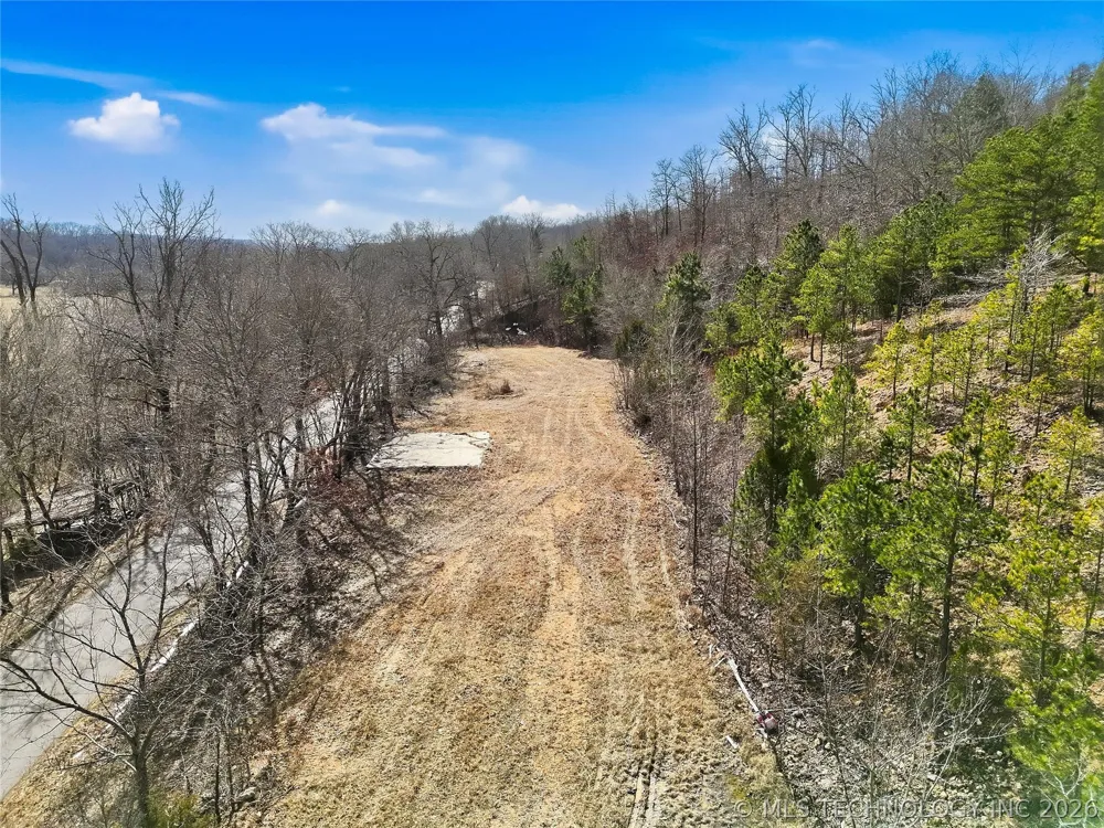 4735 ROAD Stilwell, OK 74960