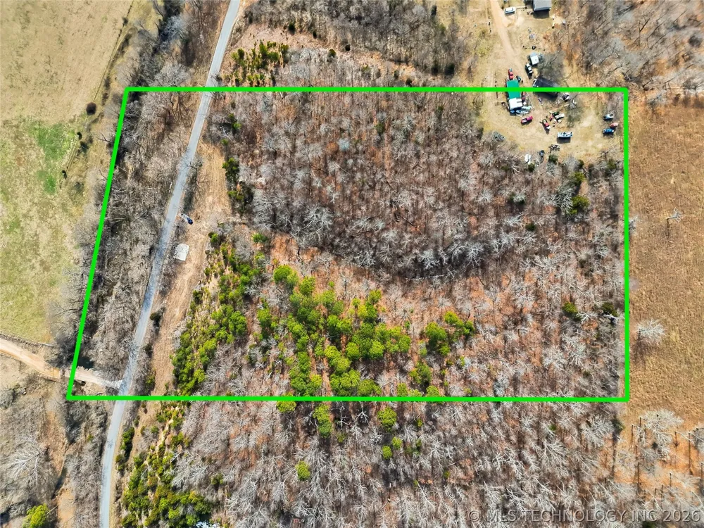 4735 ROAD Stilwell, OK 74960