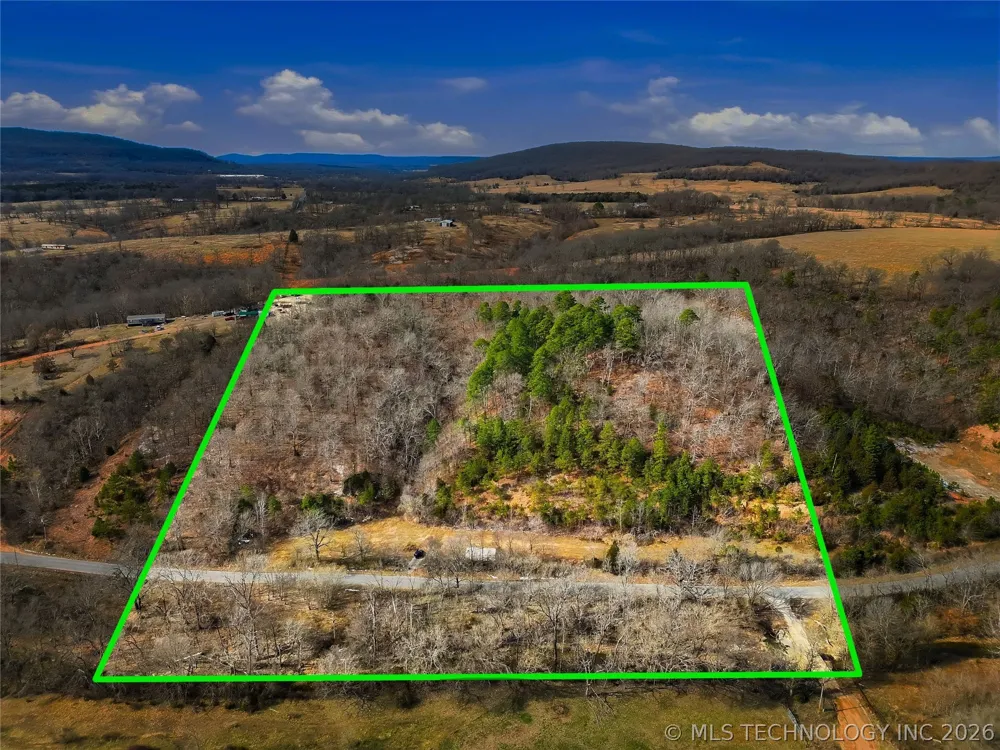 4735 ROAD Stilwell, OK 74960