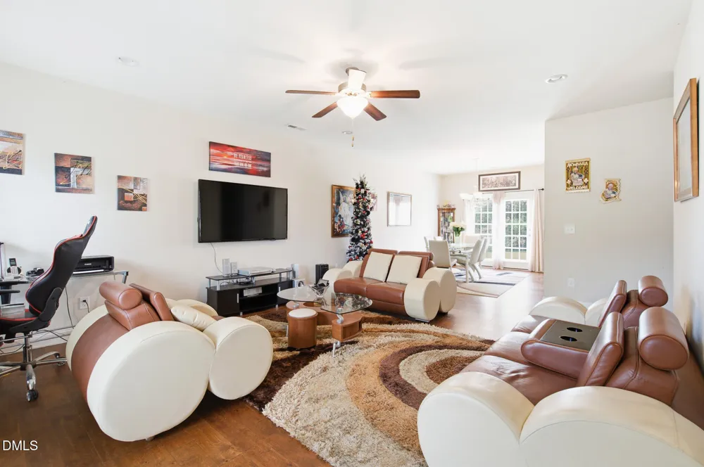 753 Breeders Cup Drive Whitsett, NC 27377