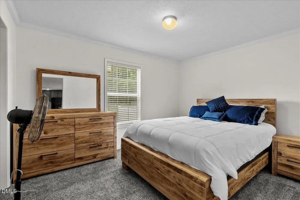 87 Matthews Street Roanoke Rapids, NC 27870