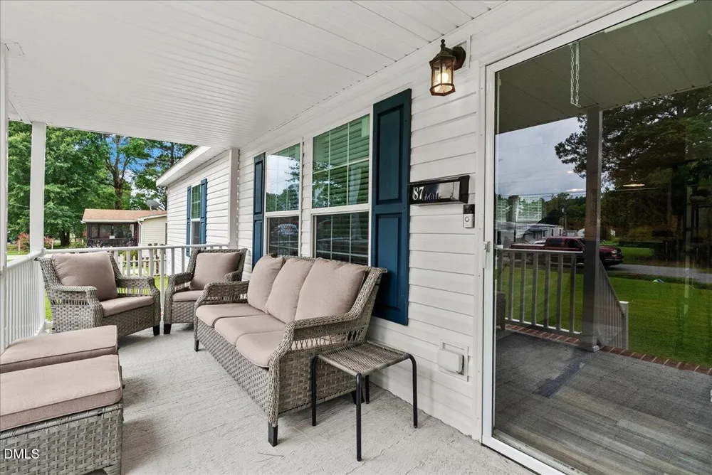 87 Matthews Street Roanoke Rapids, NC 27870