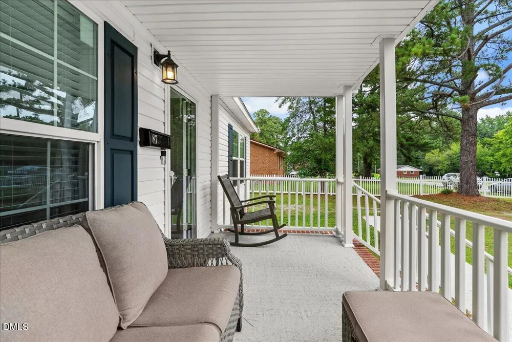 87 Matthews Street Roanoke Rapids, NC 27870
