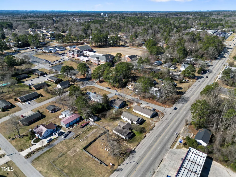 805 S 11th Street Lillington, NC 27546