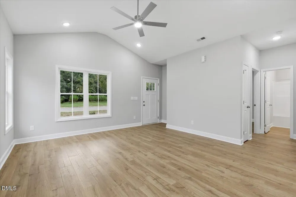 4274 Ellis Avenue Farmville, NC 27828