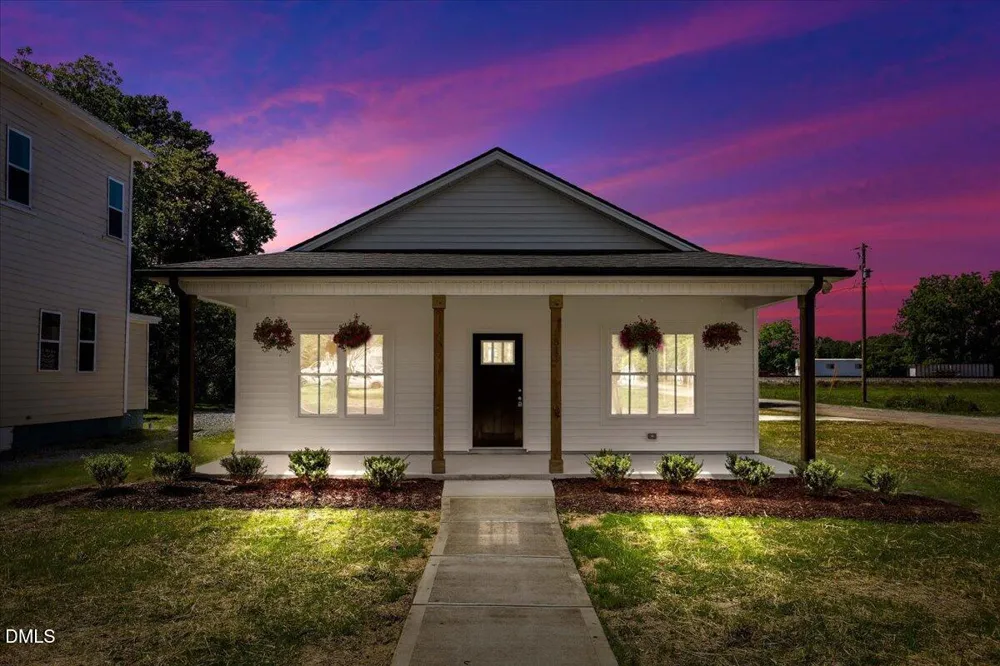 4274 Ellis Avenue Farmville, NC 27828