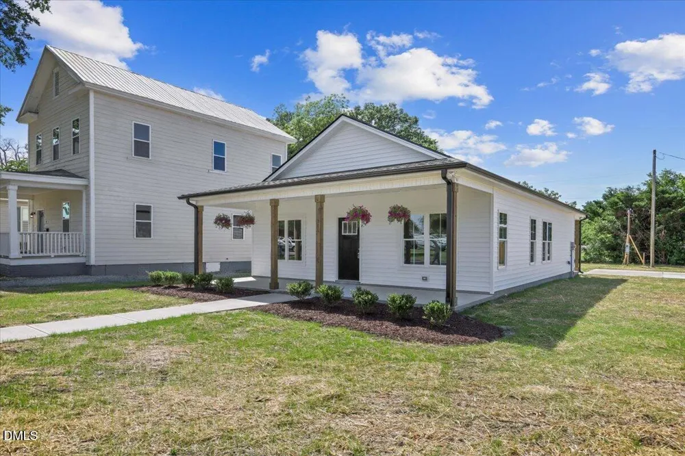 4274 Ellis Avenue Farmville, NC 27828