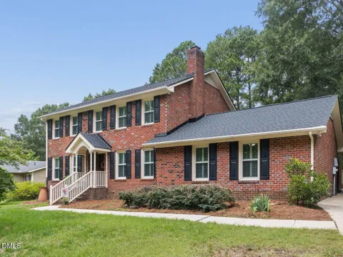 908 Buckingham Road
