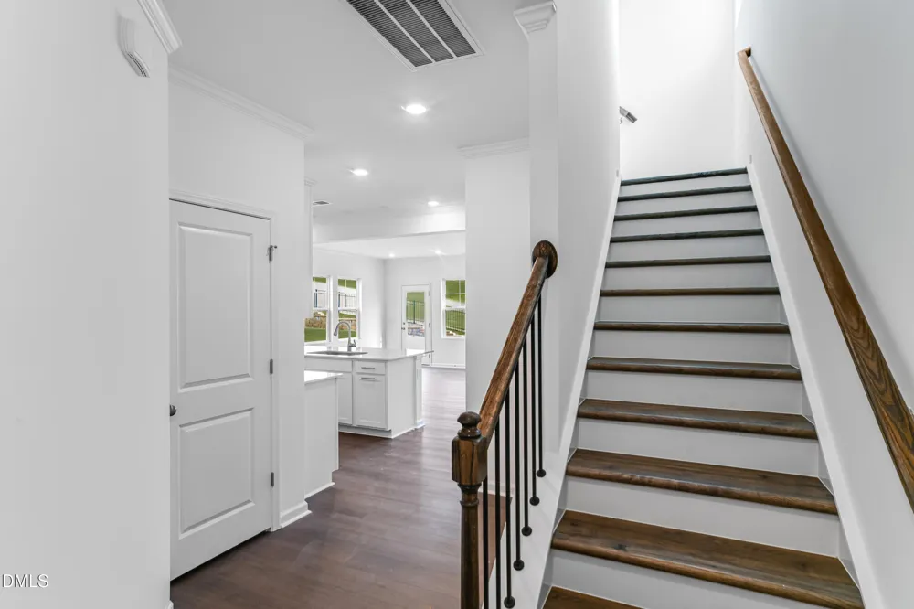1045 Red Finch Way Angier, NC 27501