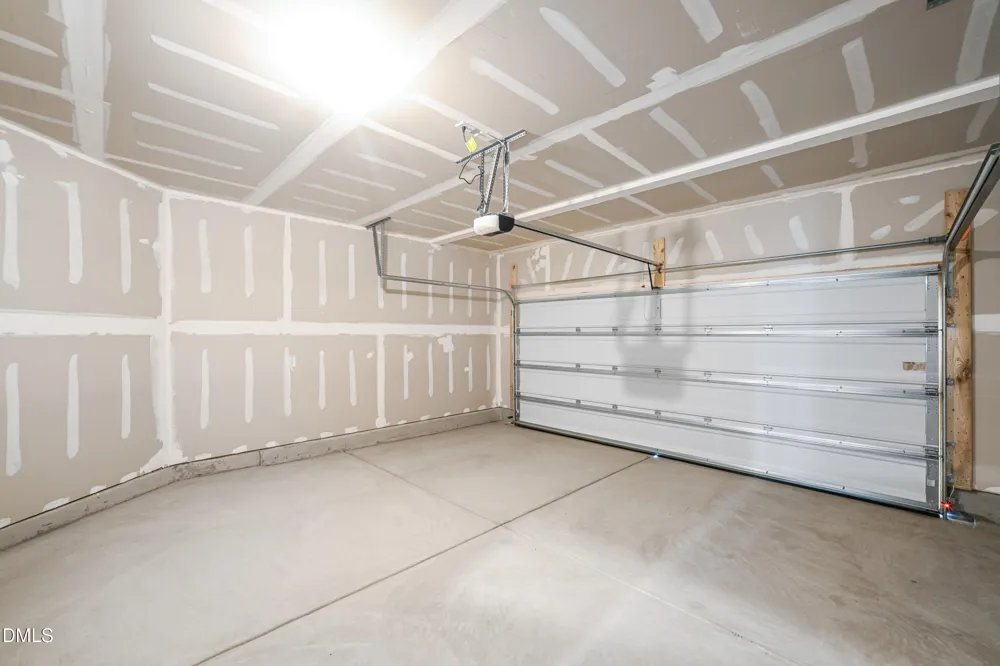 1045 Red Finch Way Angier, NC 27501