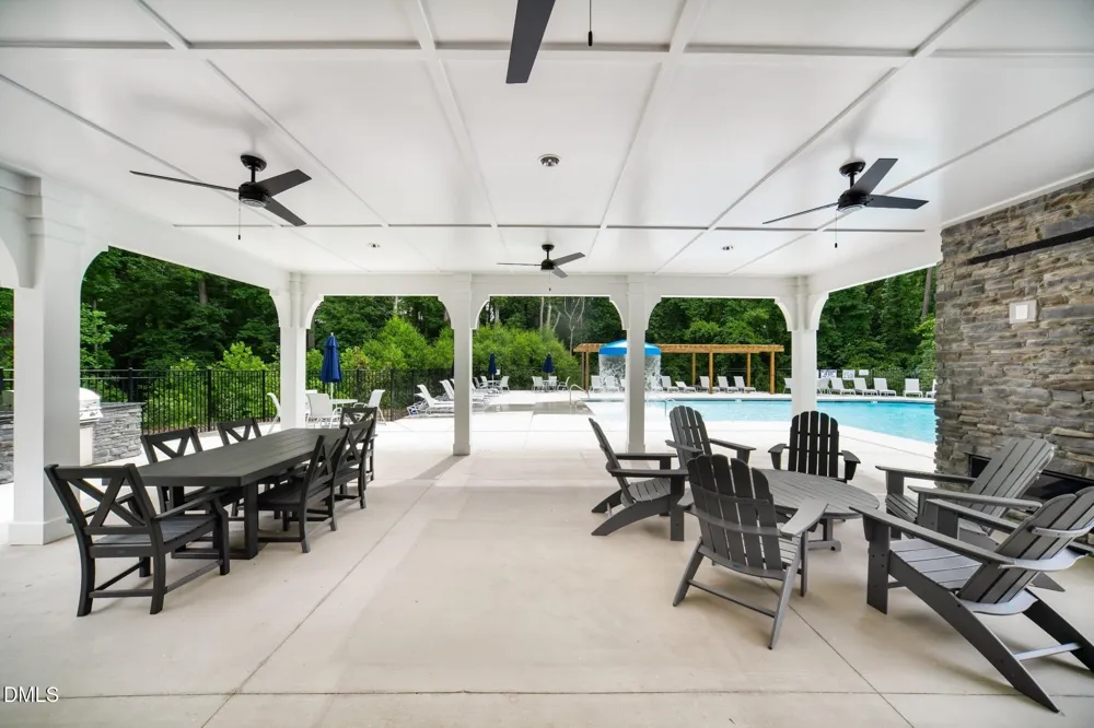 1045 Red Finch Way Angier, NC 27501