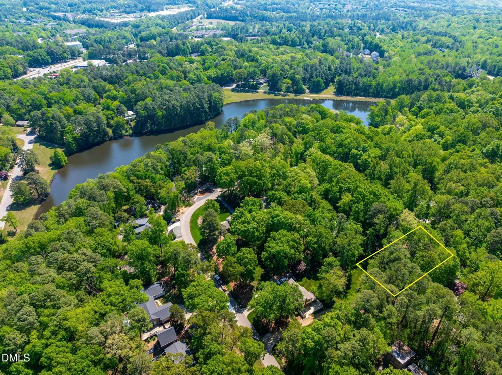 8272 Hillside Drive Raleigh, NC 27612