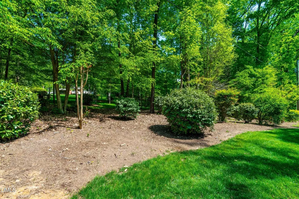 8272 Hillside Drive Raleigh, NC 27612