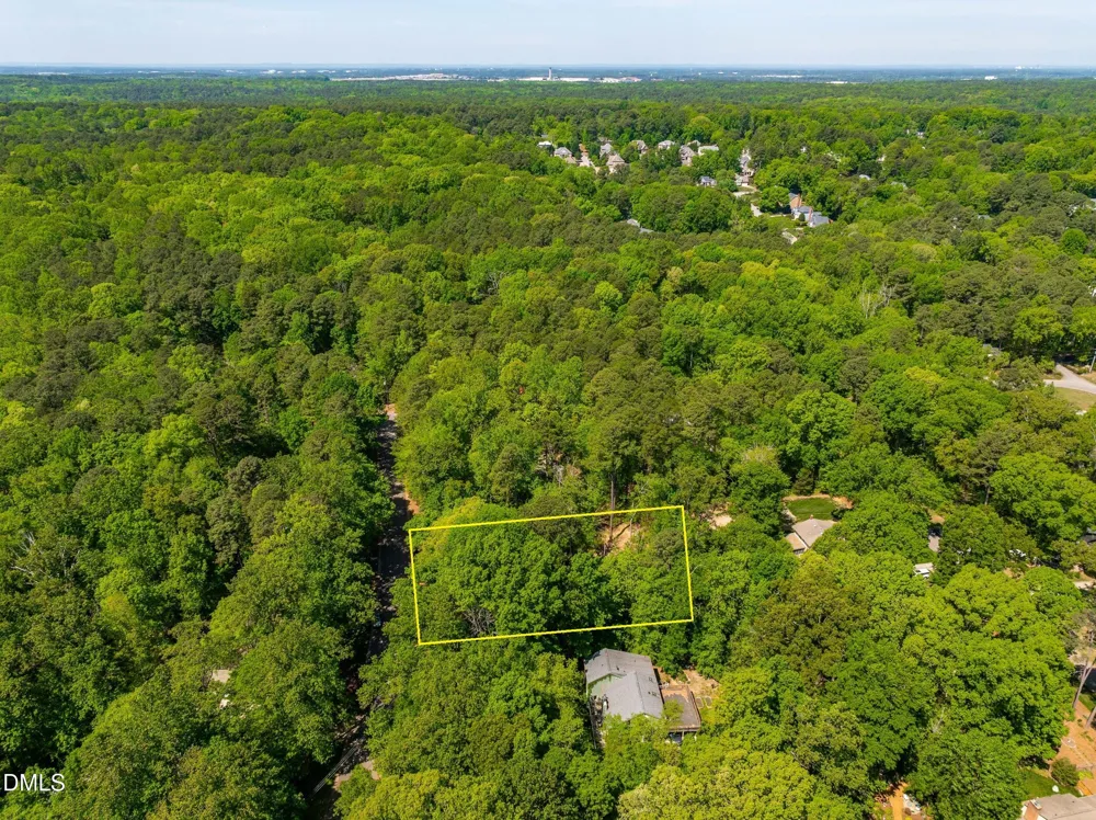 8272 Hillside Drive Raleigh, NC 27612