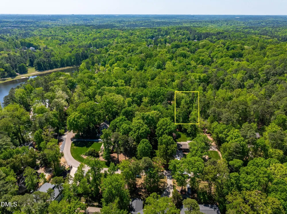 8272 Hillside Drive Raleigh, NC 27612