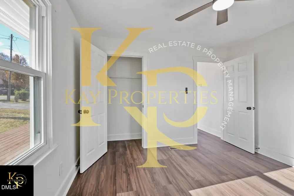 1207 Jackson Street Burlington, NC 27217