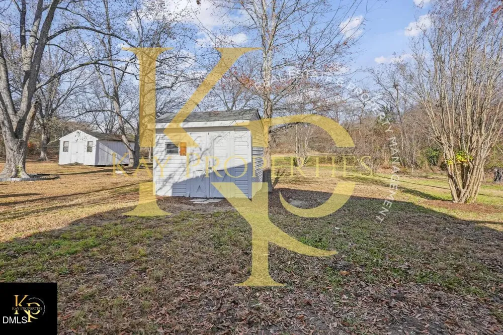 1207 Jackson Street Burlington, NC 27217