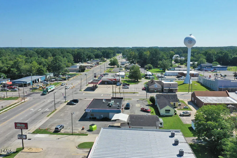 202 S Church Street Kenly, NC 27542