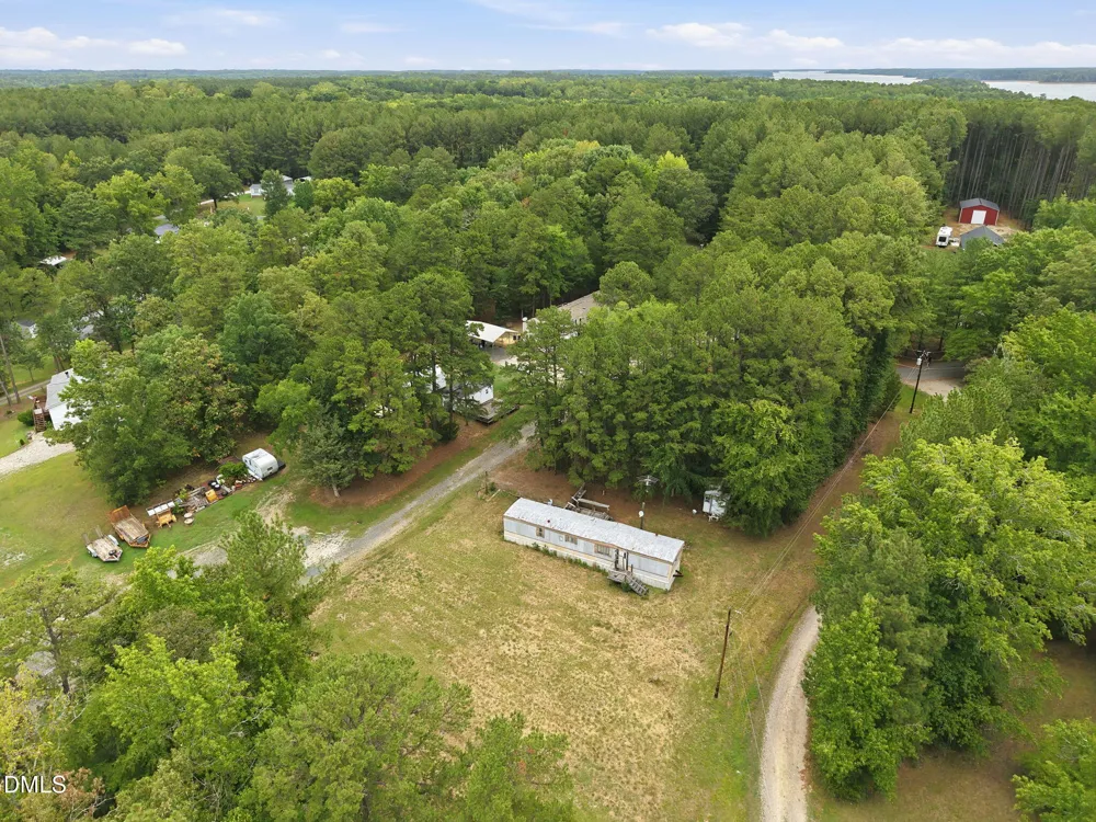 95 Waters Edge Lane Henderson, NC 27537