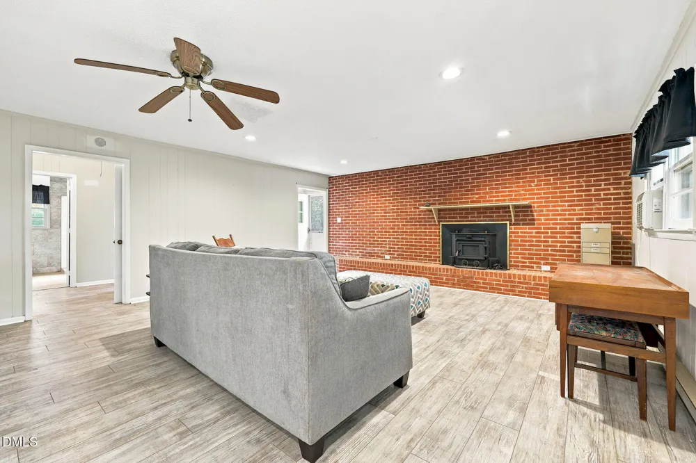 95 Waters Edge Lane Henderson, NC 27537