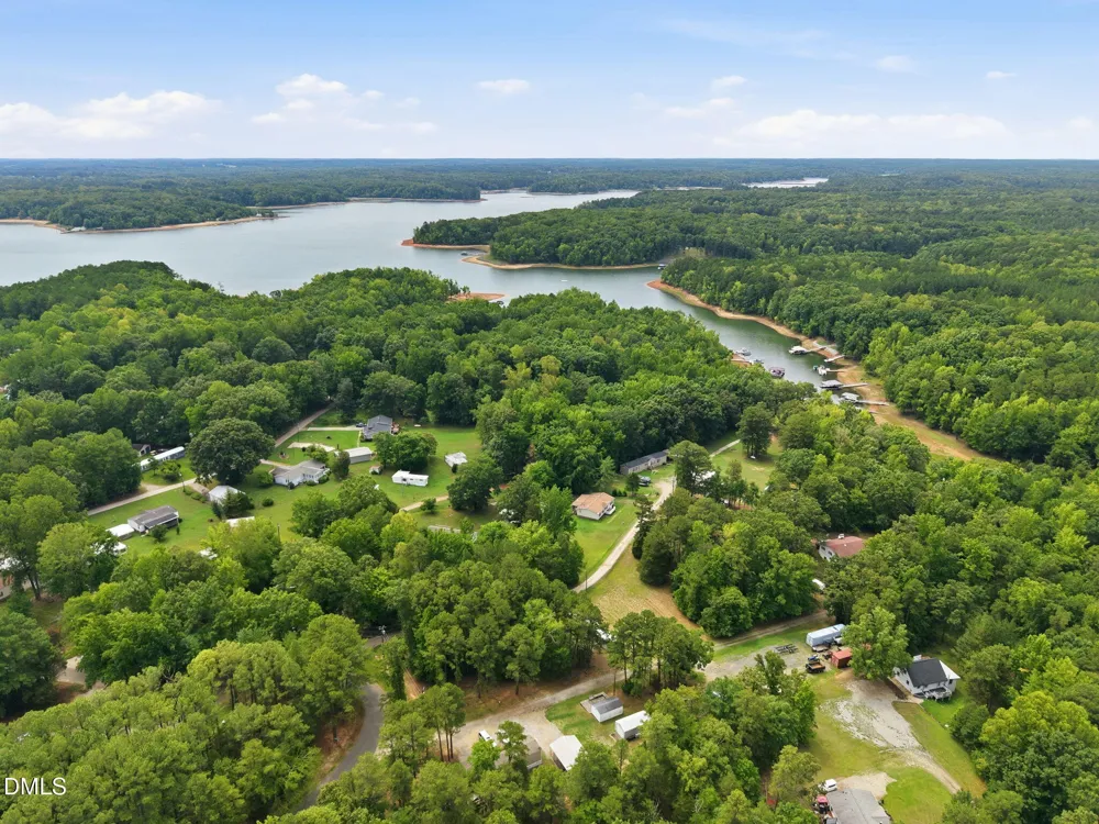 95 Waters Edge Lane Henderson, NC 27537
