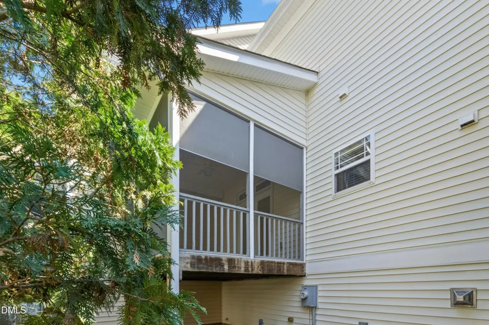 335 Rose Walk Lane Carrboro, NC 27510
