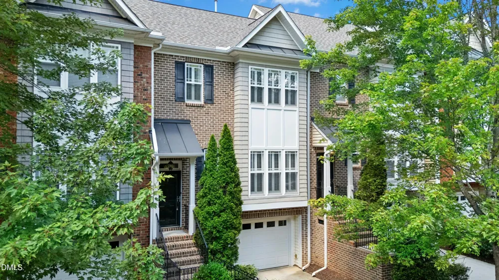 335 Rose Walk Lane Carrboro, NC 27510