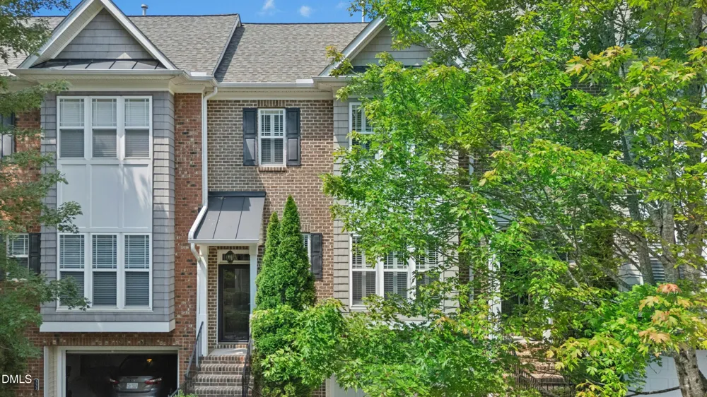 335 Rose Walk Lane Carrboro, NC 27510